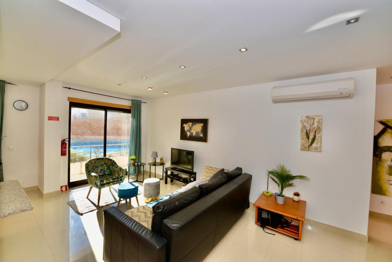 Silver - Apartment For 4 Guests 150M From Beach São Martinho do Porto Eksteriør billede