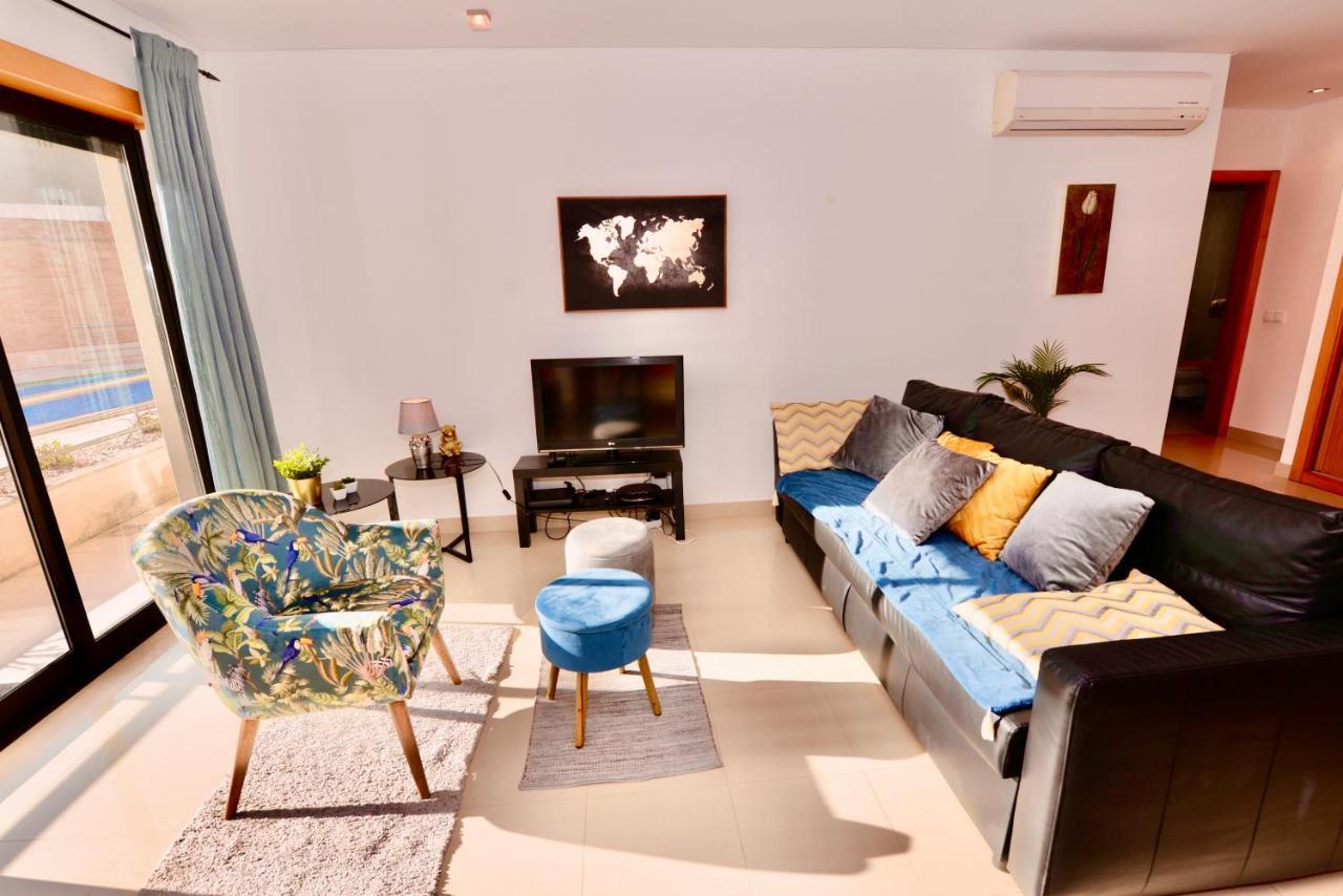 Silver - Apartment For 4 Guests 150M From Beach São Martinho do Porto Eksteriør billede