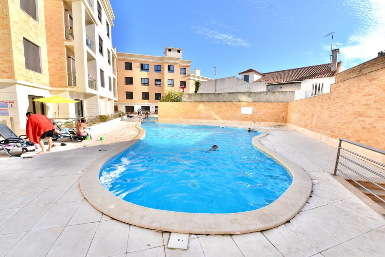 Silver - Apartment For 4 Guests 150M From Beach São Martinho do Porto Eksteriør billede
