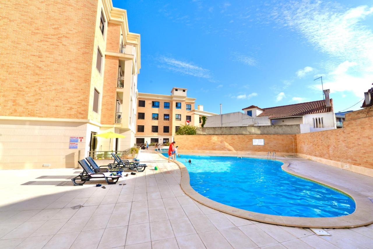 Silver - Apartment For 4 Guests 150M From Beach São Martinho do Porto Eksteriør billede